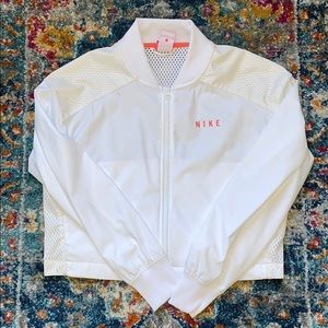 Nike cropped windbreaker